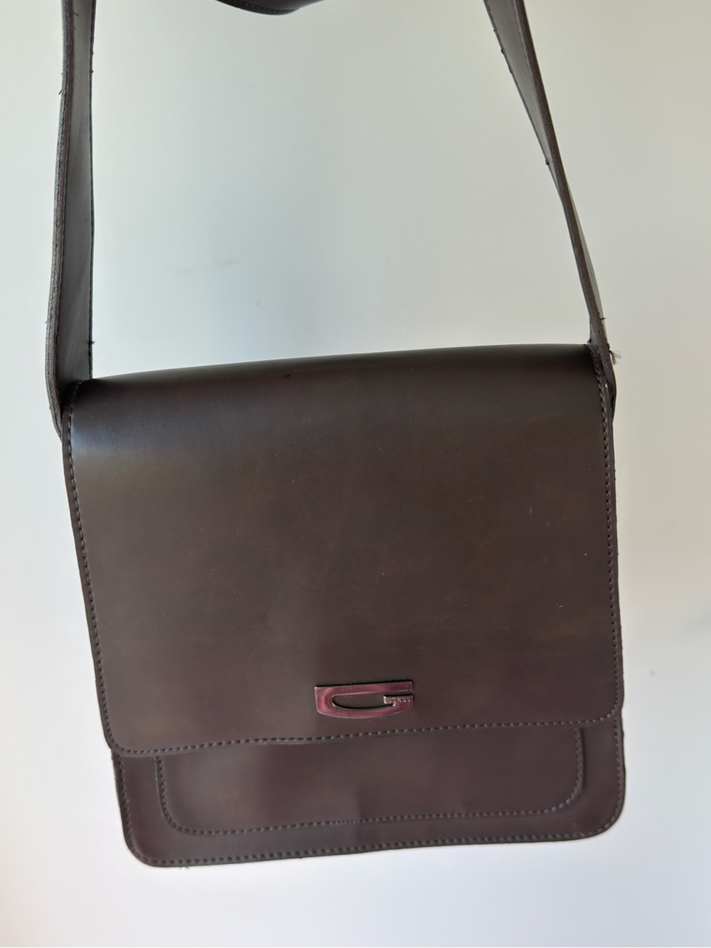 Vintage GUESS Y2K Brown Crossbody Messenger Bag